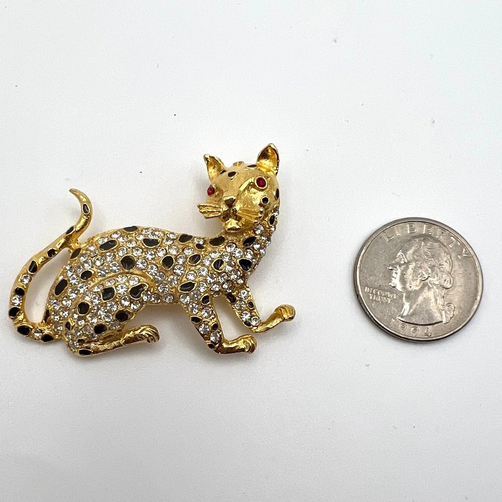 Vintage Rhinestone Pave Leopard Brooch - Picture 2 of 3